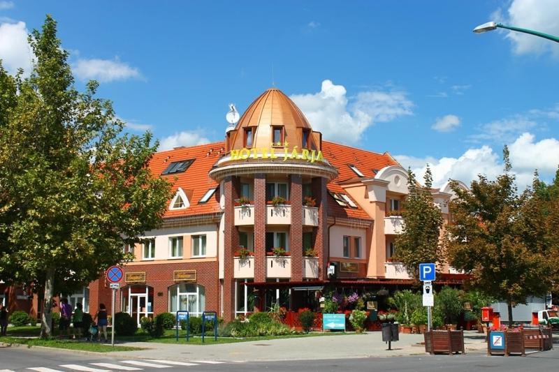 Hotel Járja Hajdúszoboszló Exterior foto